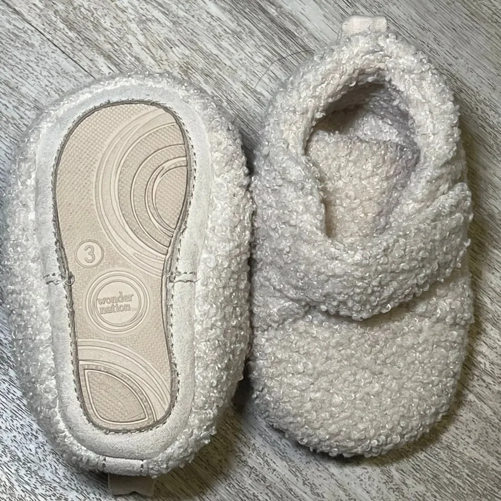Mickey‎ Mouse baby outfit and shoes bundle